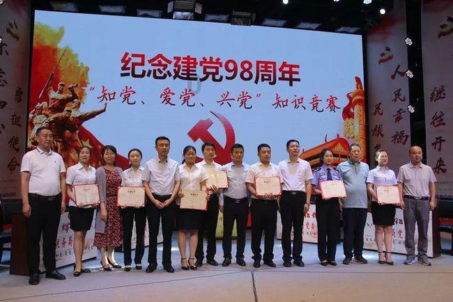 滚动的奶酪